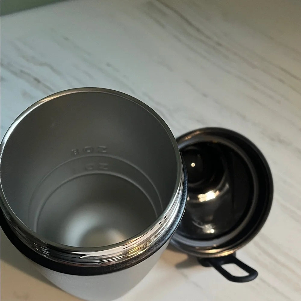 First Edition Black Oats Overnight Insulated Stainless Steel shaker Bottle - Picture 4 of 7